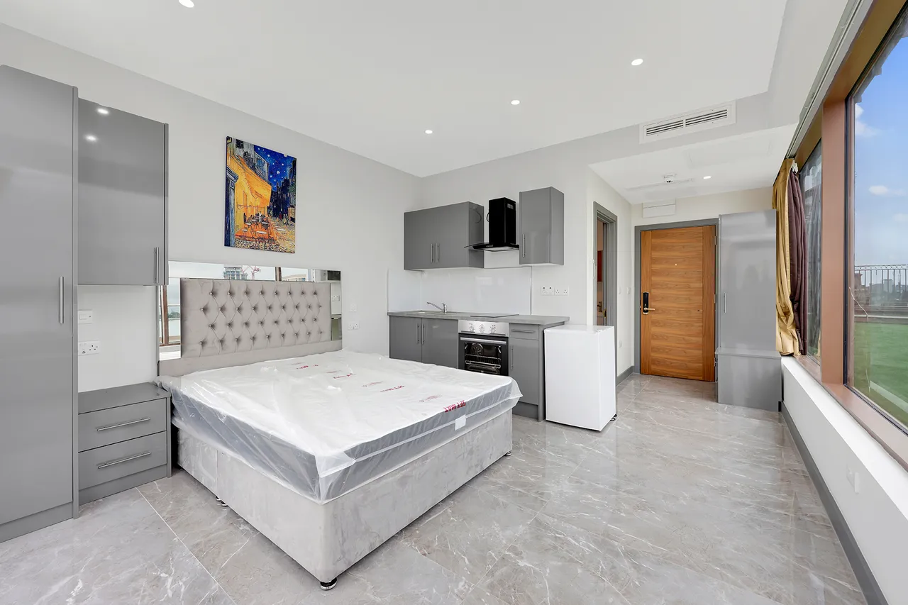 1 bed property to rent, Cranbrook Road, Ilford, IG1