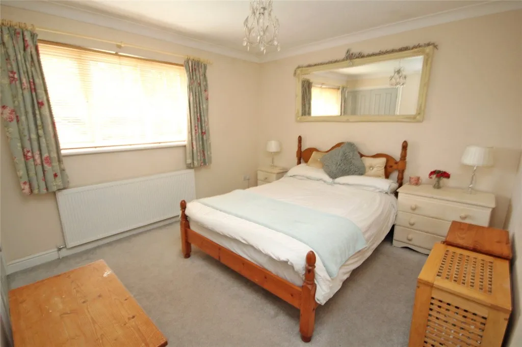 New Milton, Hampshire, photo 9