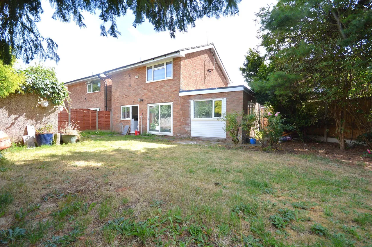 Aspen Close, Stockport, photo 22