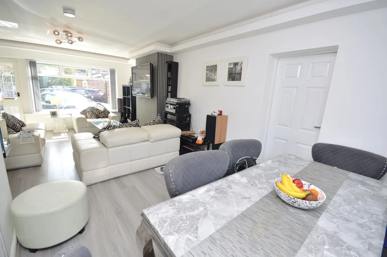 Aspen Close, Stockport, photo 9