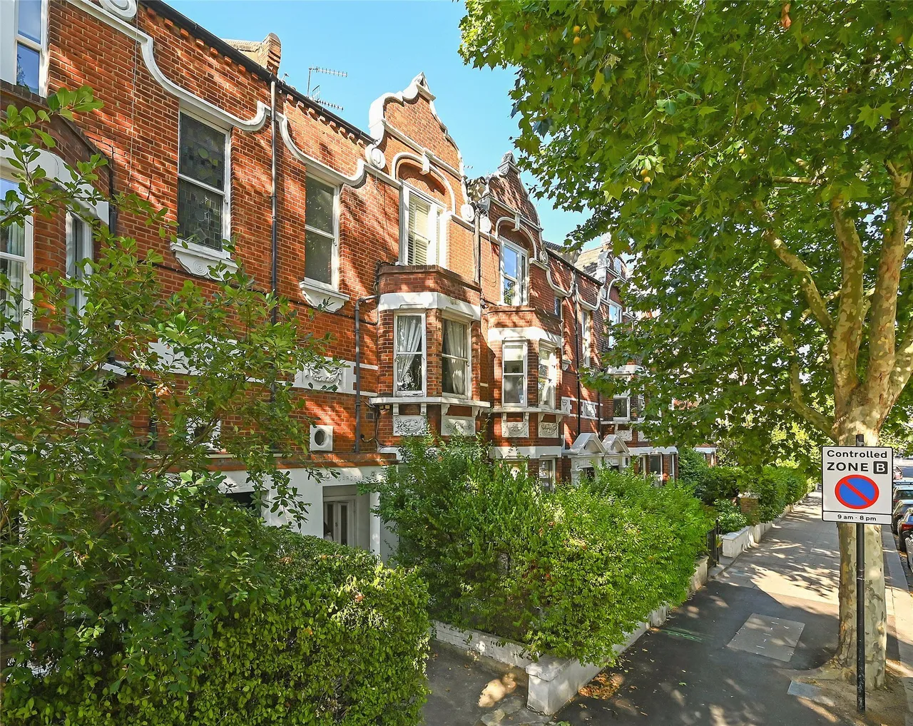 2 bed flat for sale — Prince of Wales Drive, Battersea, SW11