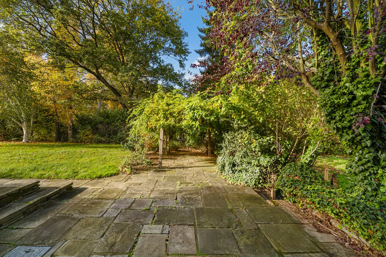 St. Georges Road, Twickenham, Richmond, South West London, photo 7
