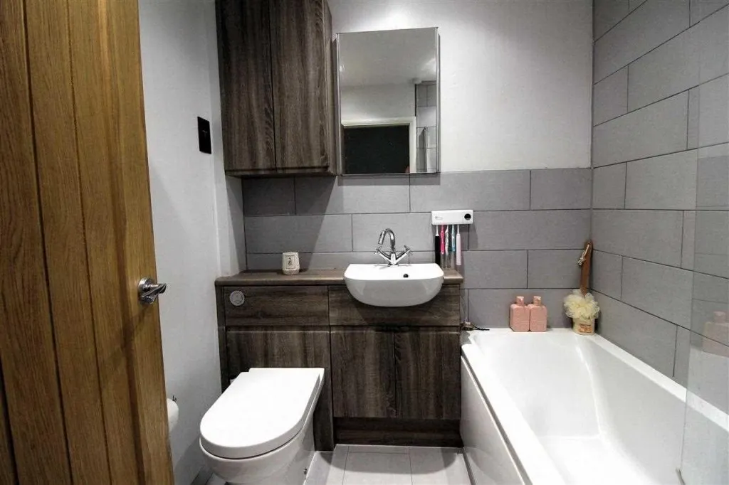 Whiteway Close, St Annes, BS4, photo 8