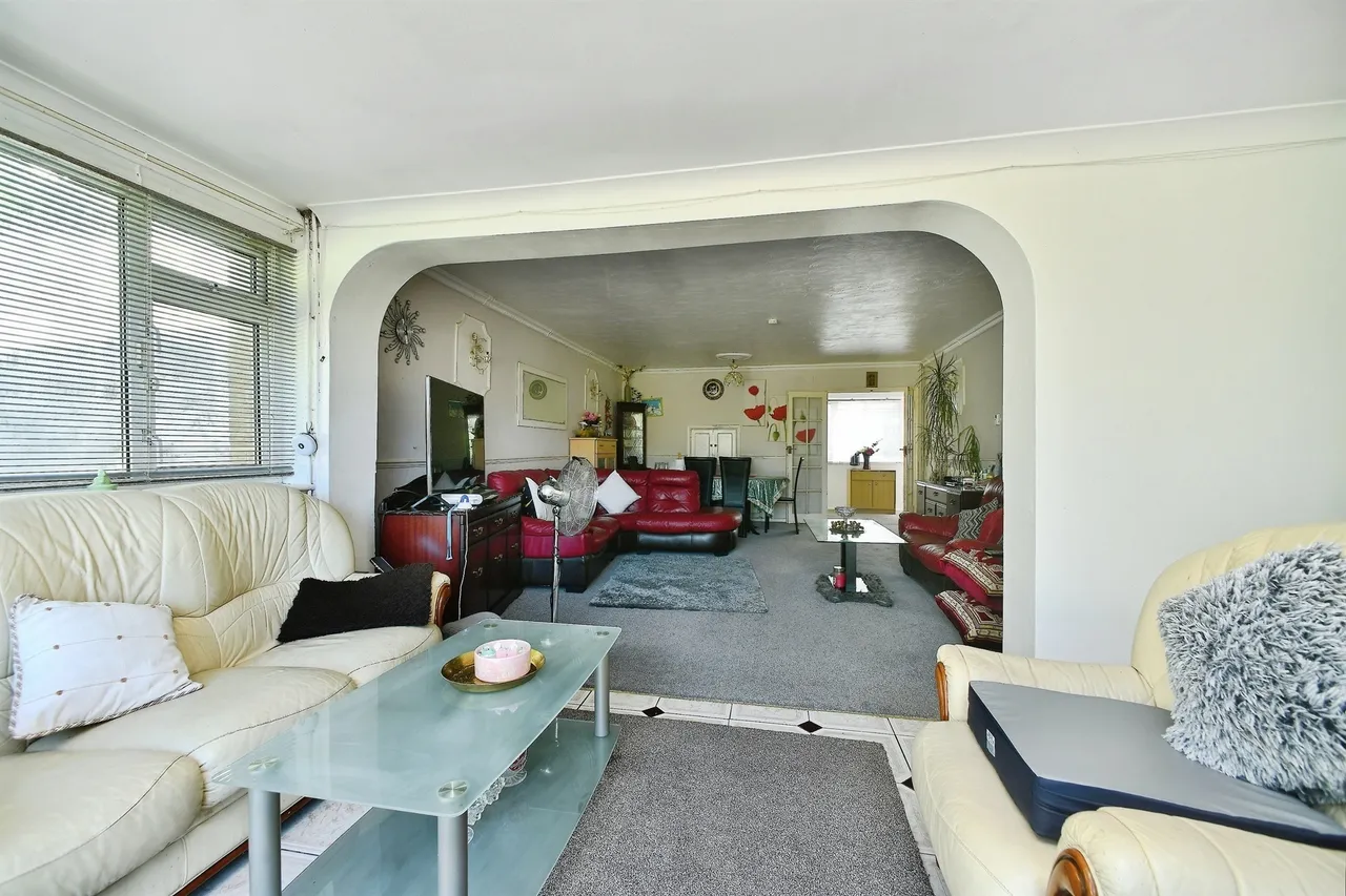 Telscombe Cliffs Way, Telscombe Cliffs, BN10, photo 11