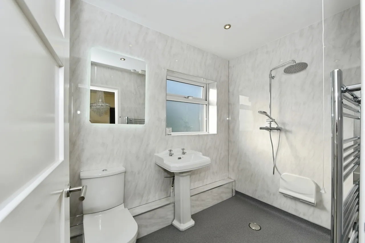 Richmond Park Crescent, Sheffield, S13, photo 14