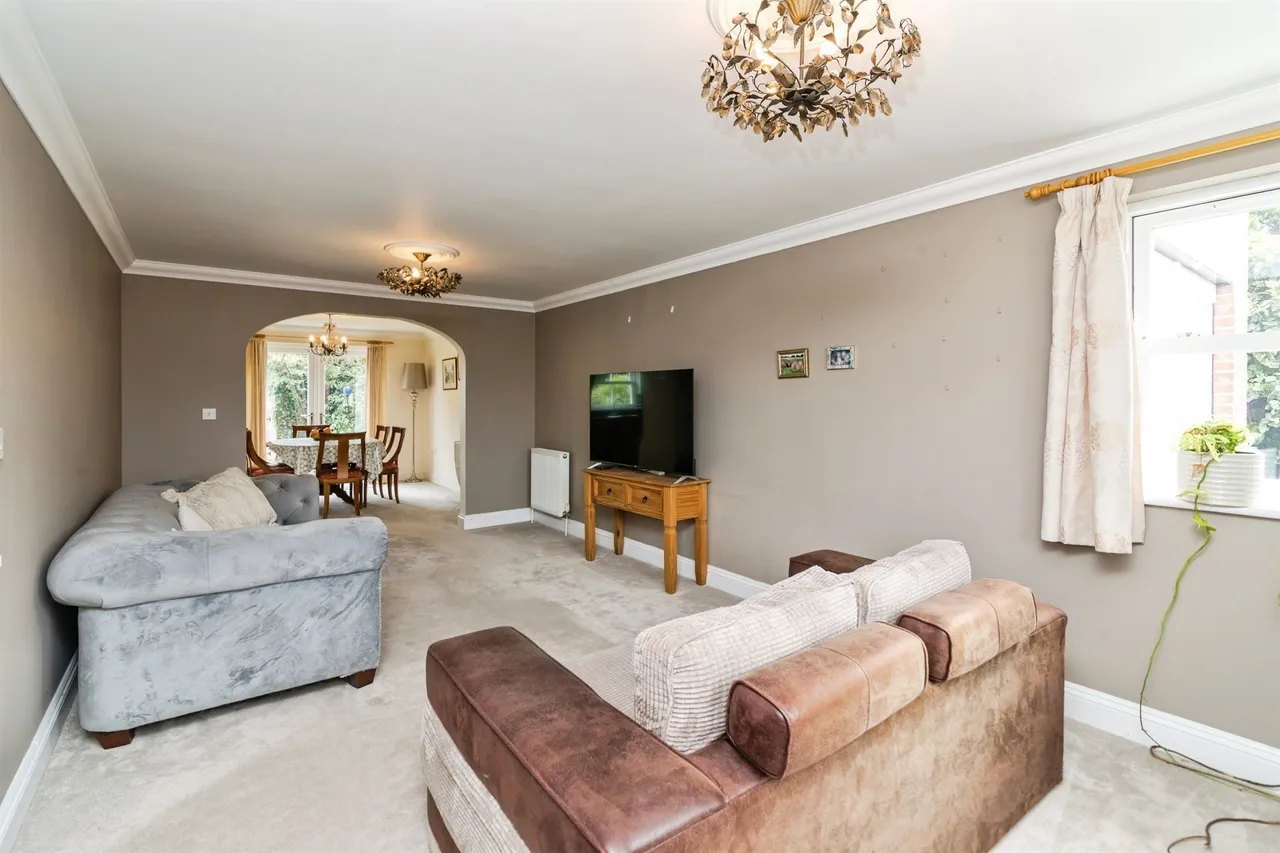 Upper Olland Street, Bungay, photo 8