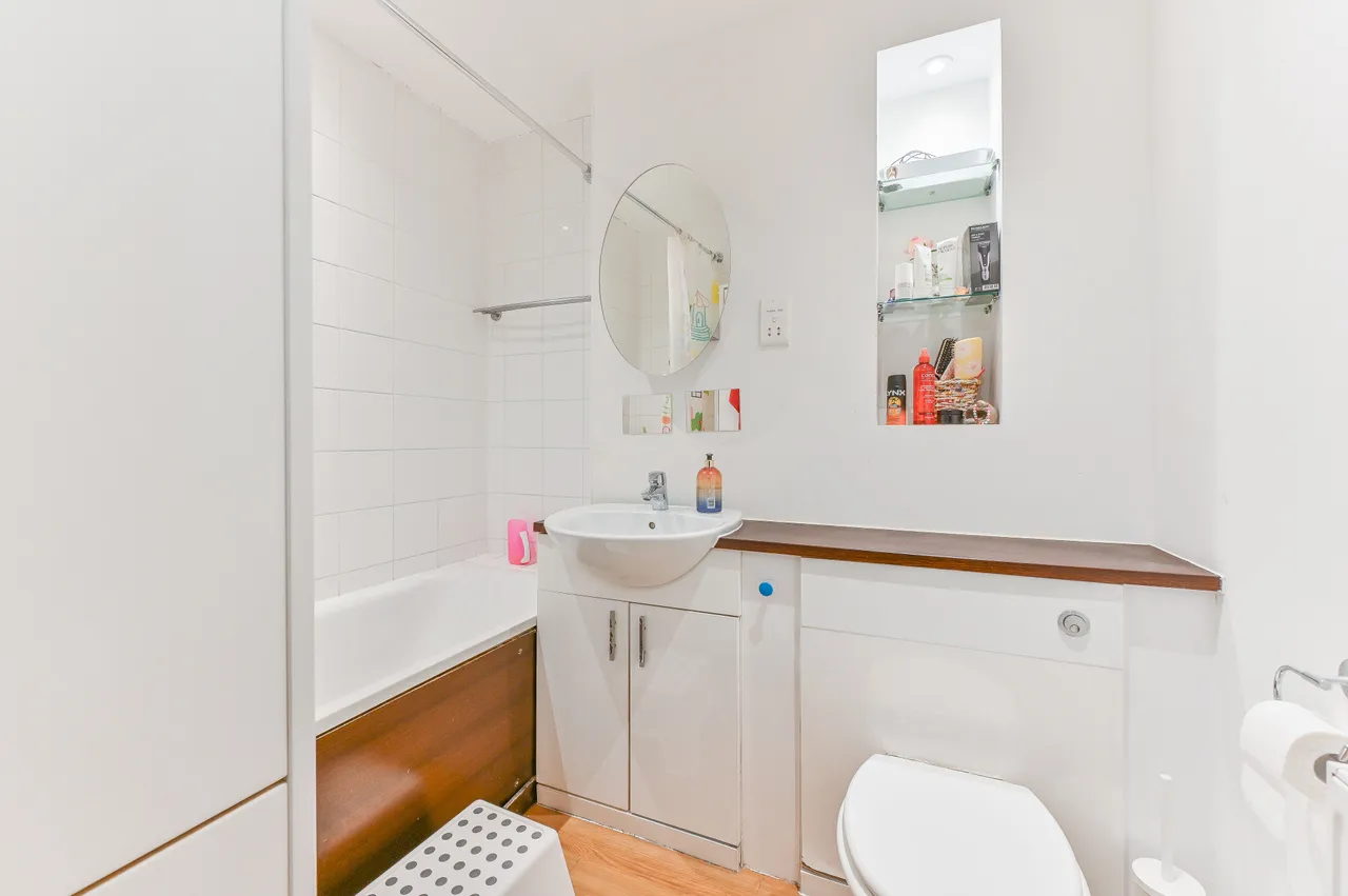 Flat 60, Gary Court, 189 London Road, Croydon, photo 8