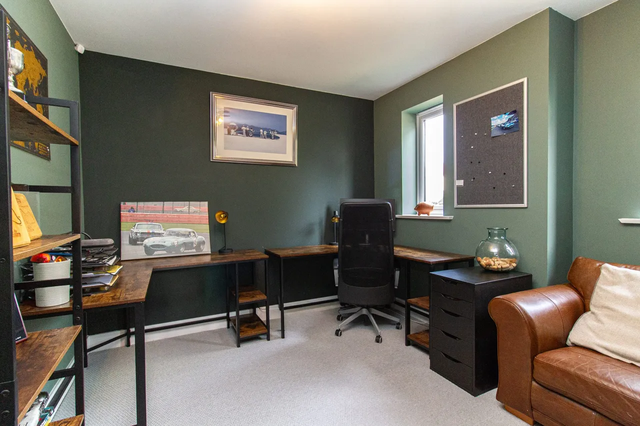 Willowbourne, Fleet, GU51 5AB, photo 11