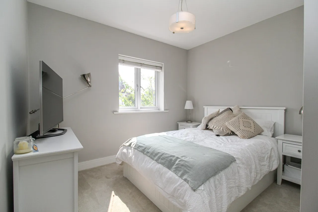 Willowbourne, Fleet, GU51 5AB, photo 16