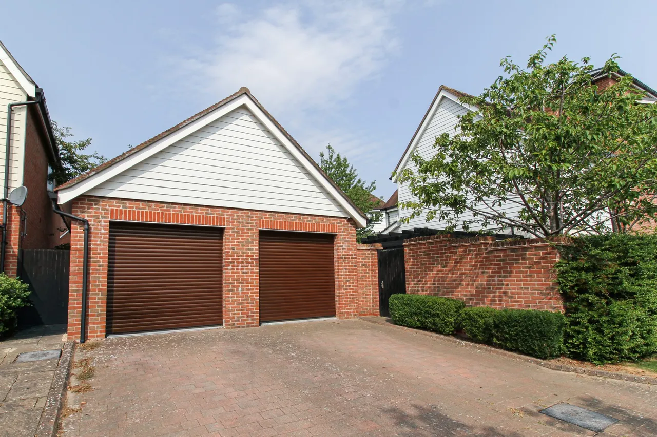 Willowbourne, Fleet, GU51 5AB, photo 29