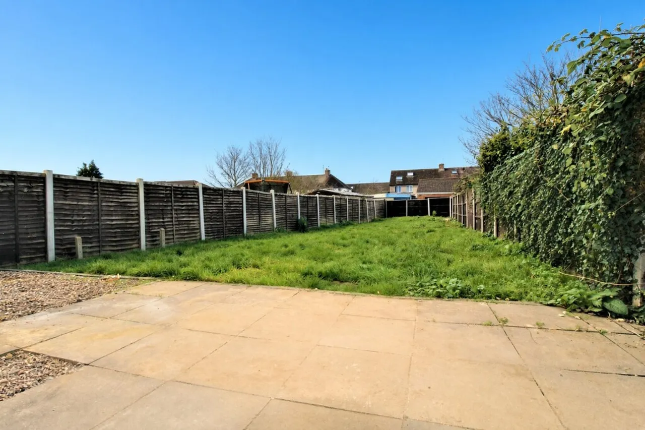 Stanwell, Staines-upon-Thames, photo 7