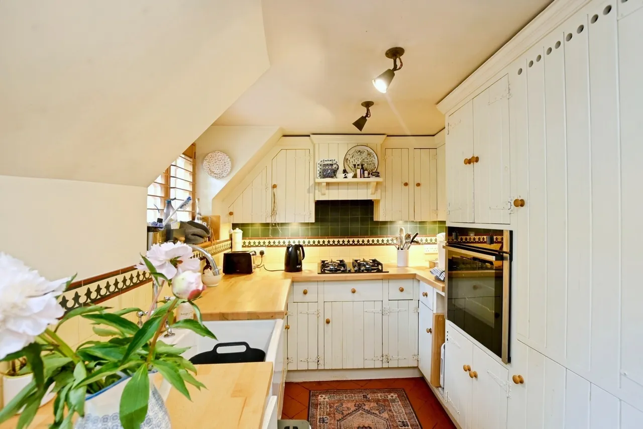 Easebourne Lane, Easebourne, GU29, photo 6