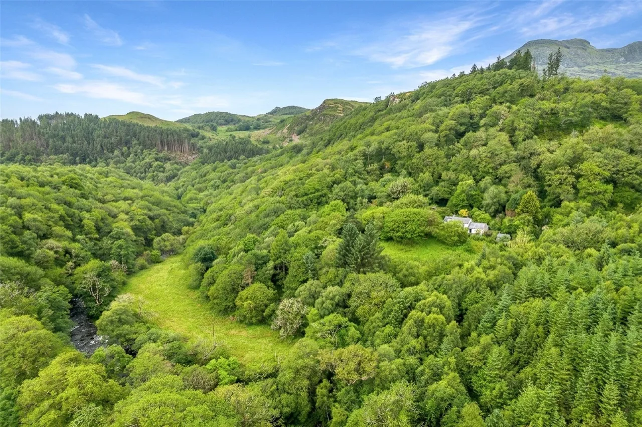 Blaenau Ffestiniog, LL41, photo 42