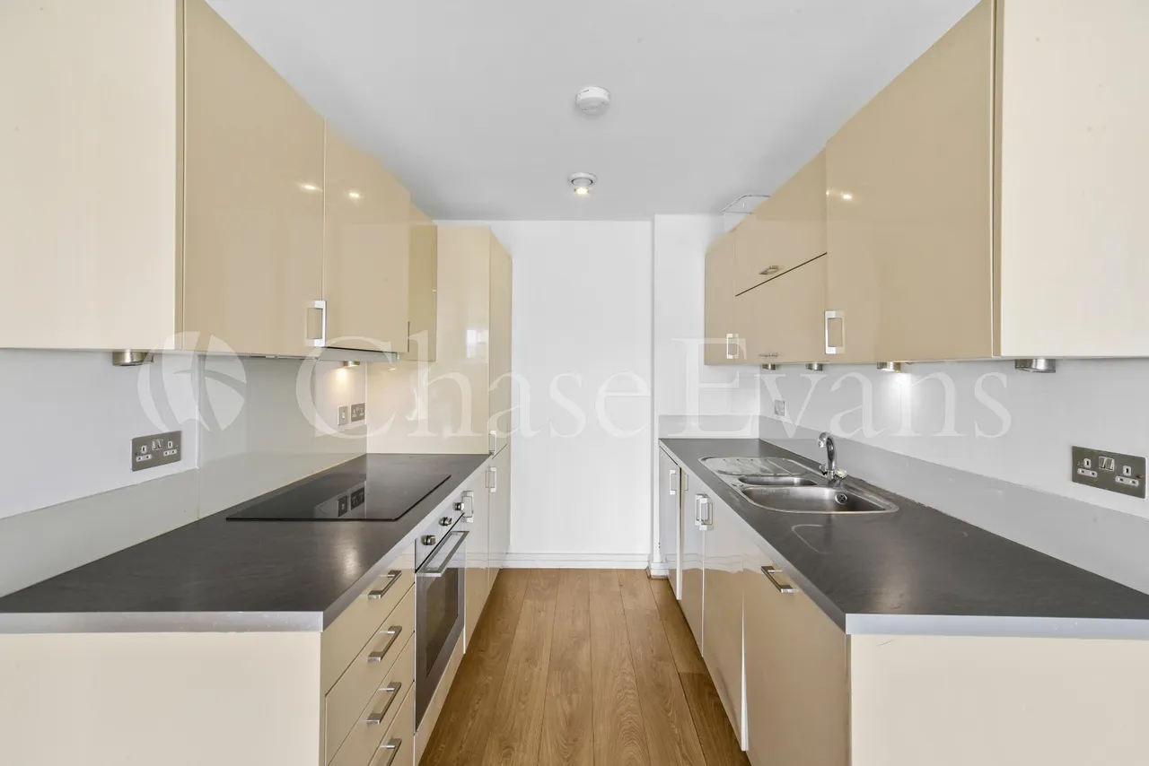Aqua Vista Square, Bow, E3, photo 2