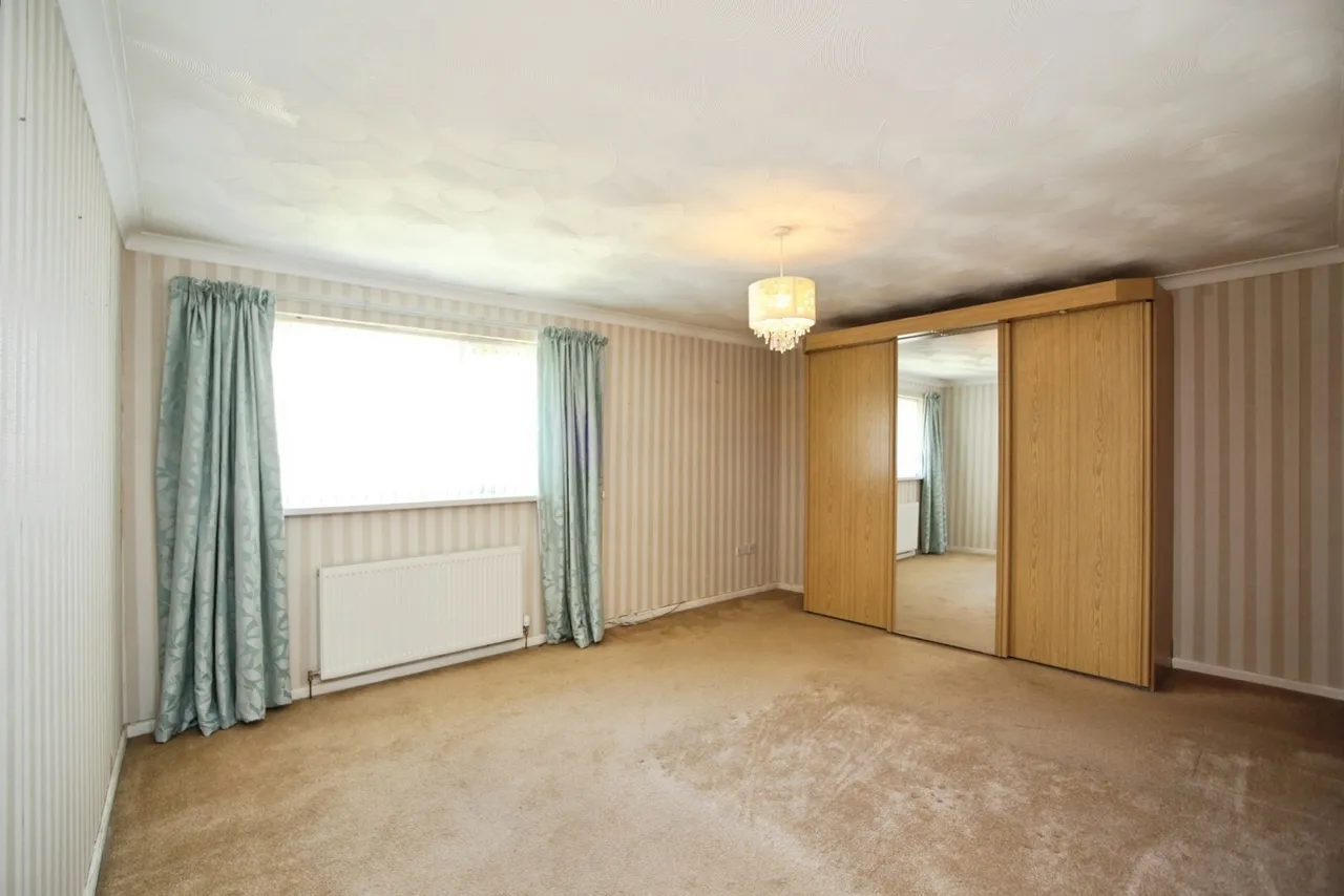 St. Julians Court, Newport, NP19, photo 10