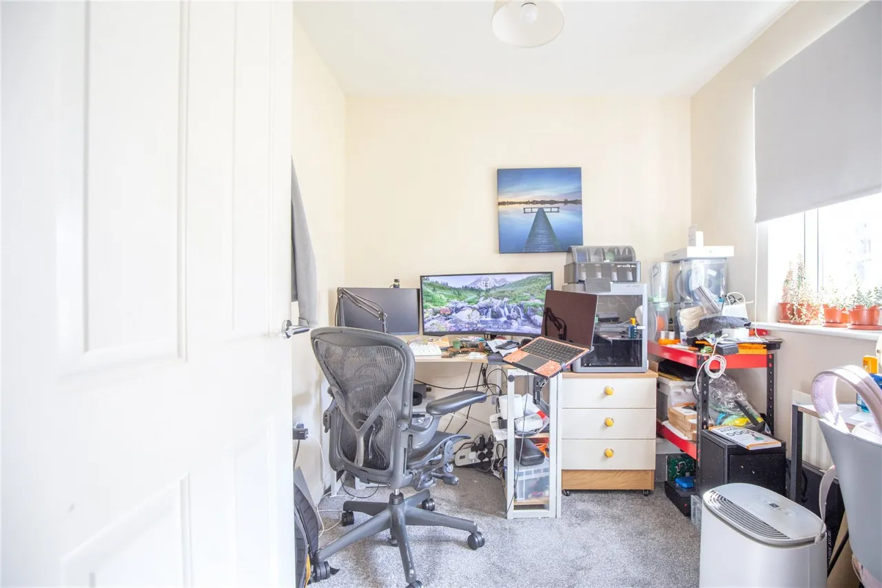 Emerson Square, Bristol, BS7, photo 11