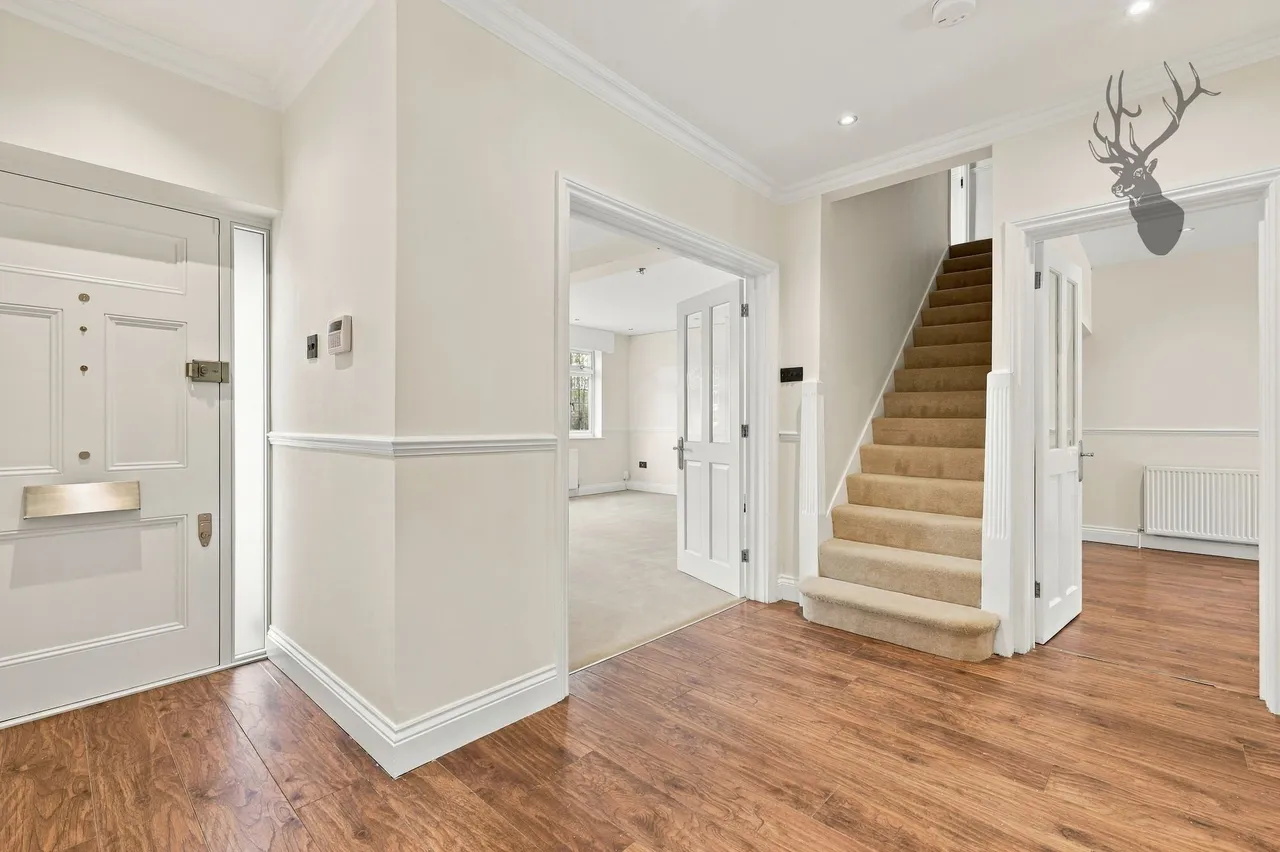 Morgan Crescent, Theydon Bois, CM16, photo 14