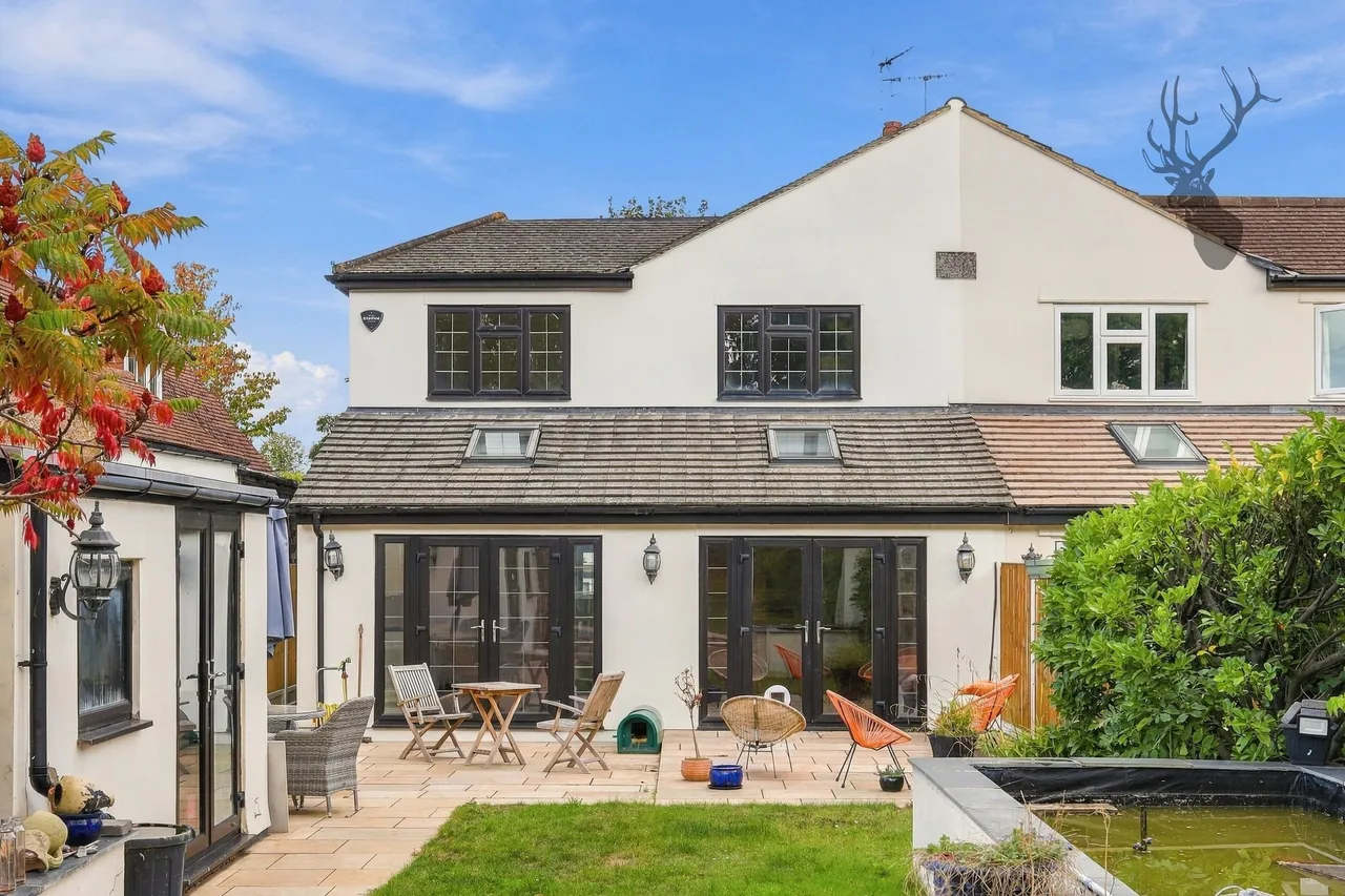 Morgan Crescent, Theydon Bois, CM16, photo 26