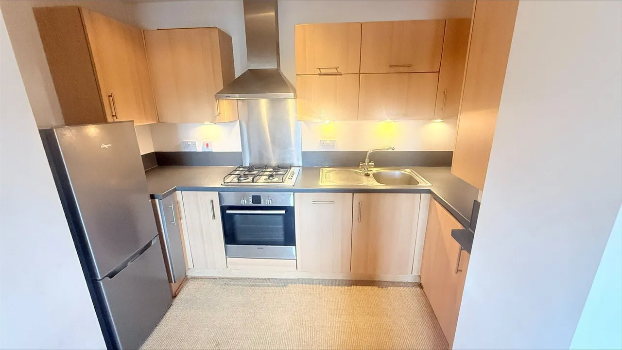 Chaloner Grove, Wakefield, West Yorkshire, WF1, photo 6