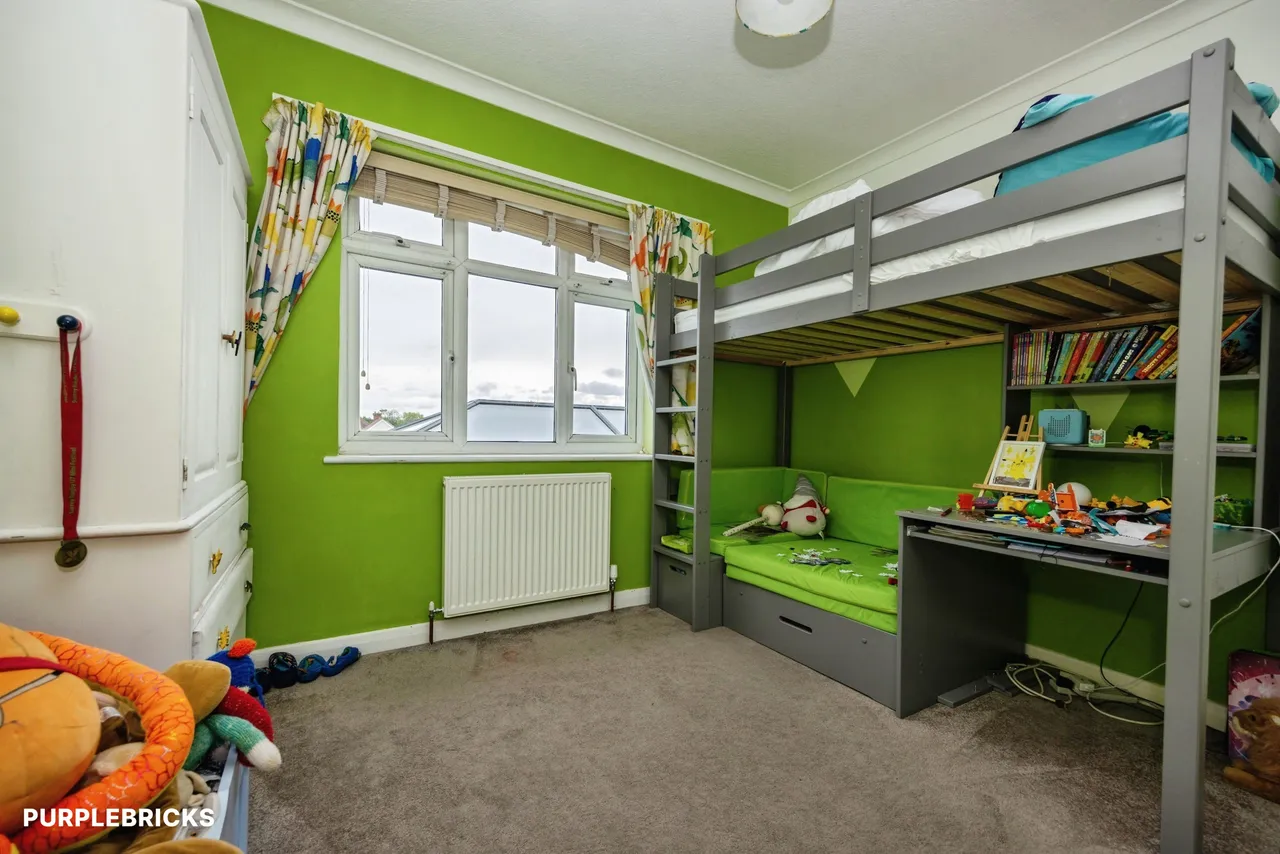 Bryanstone Avenue, Guildford, GU2, photo 16