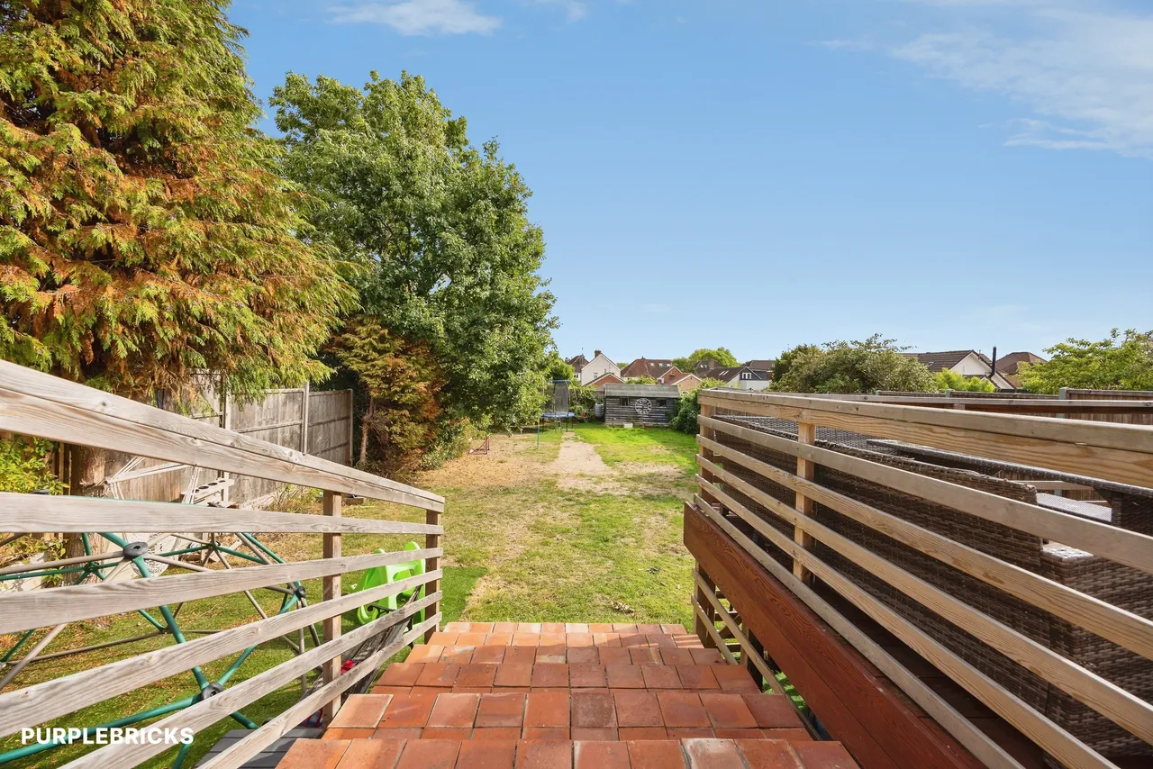 Bryanstone Avenue, Guildford, GU2, photo 25