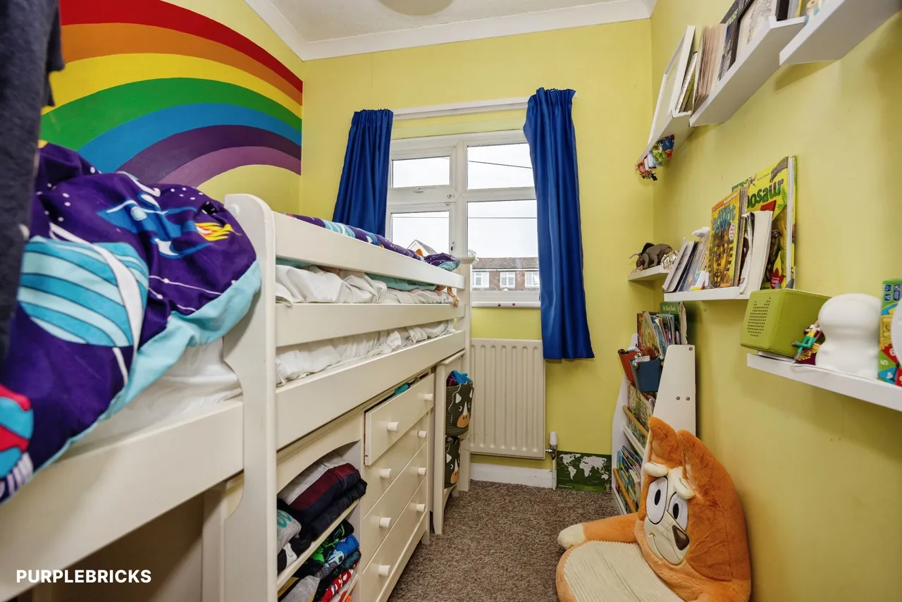 Bryanstone Avenue, Guildford, GU2, photo 19