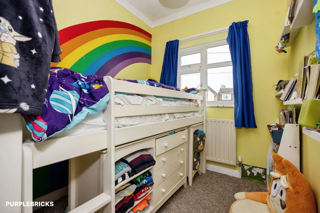 Bryanstone Avenue, Guildford, GU2, photo 18