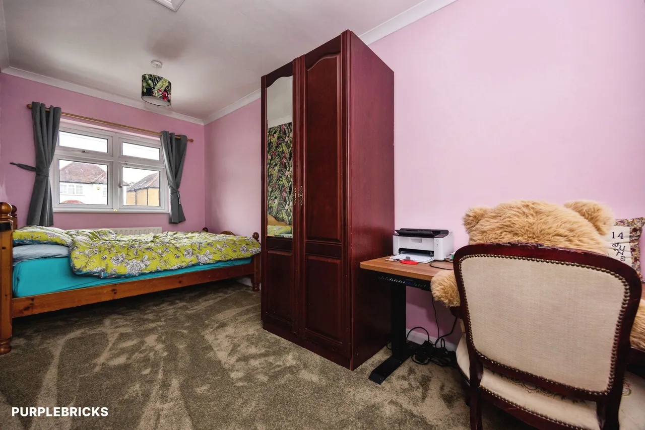 Bryanstone Avenue, Guildford, GU2, photo 22