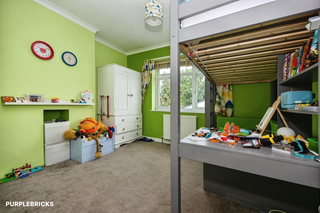 Bryanstone Avenue, Guildford, GU2, photo 17