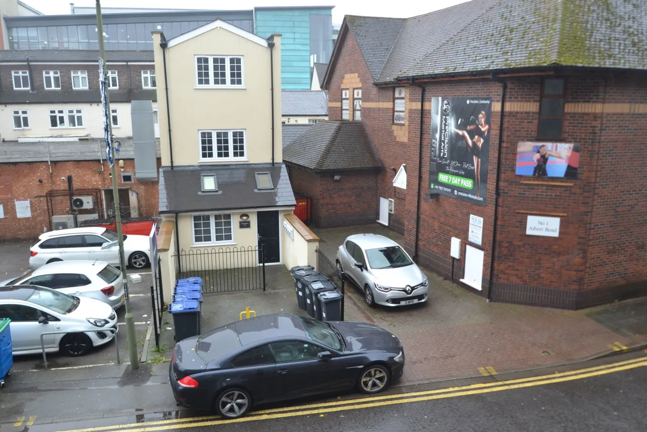 Albert Road, Camberley, GU15, photo 9