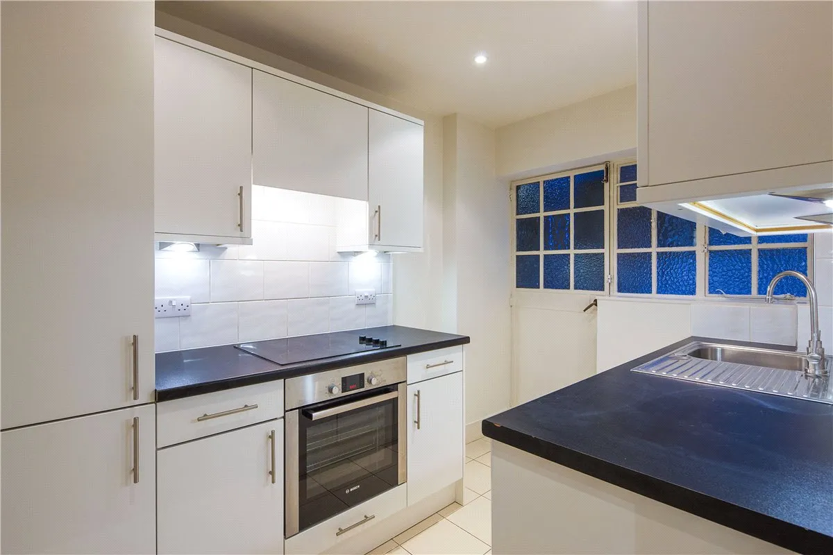 Fulham Road, SW3, photo 2