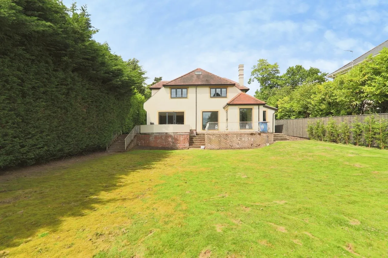 4 bed house for sale, Kemp Road, Swanland, HU14