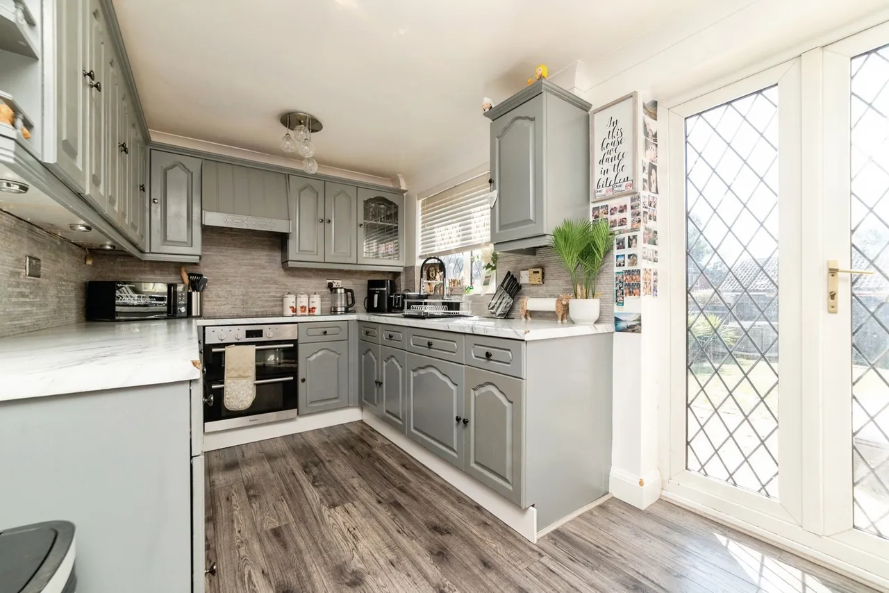 Lime Close, Stevenage, Hertfordshire, SG2, photo 5