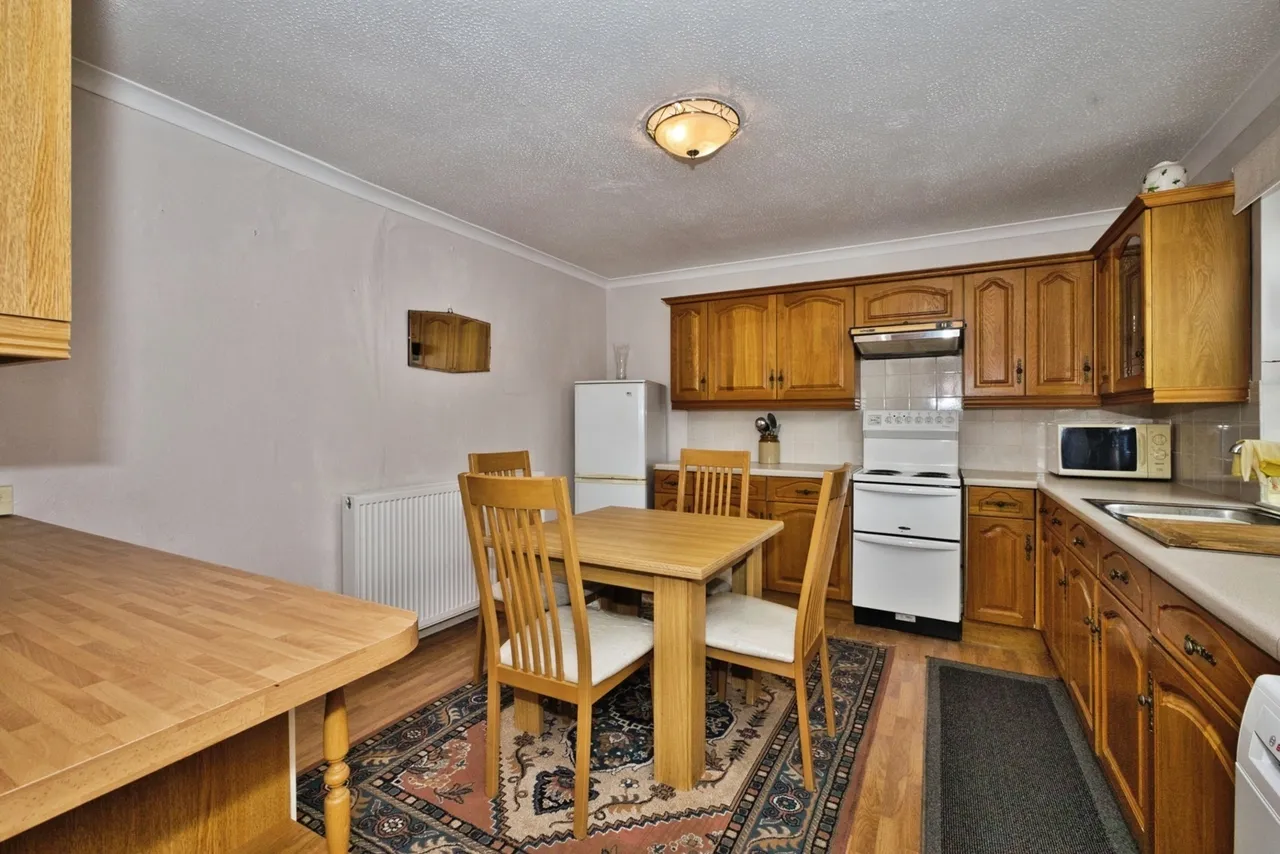 St. Brides Close, Glastonbury, BA6, photo 5