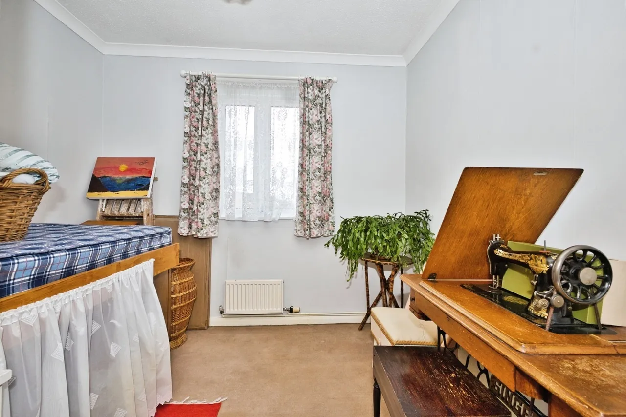 St. Brides Close, Glastonbury, BA6, photo 14