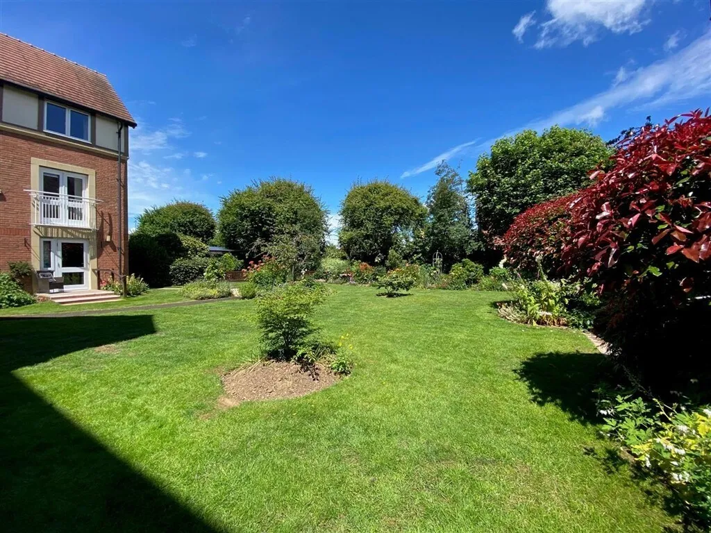 Worcester Road, Malvern, WR14, photo 15