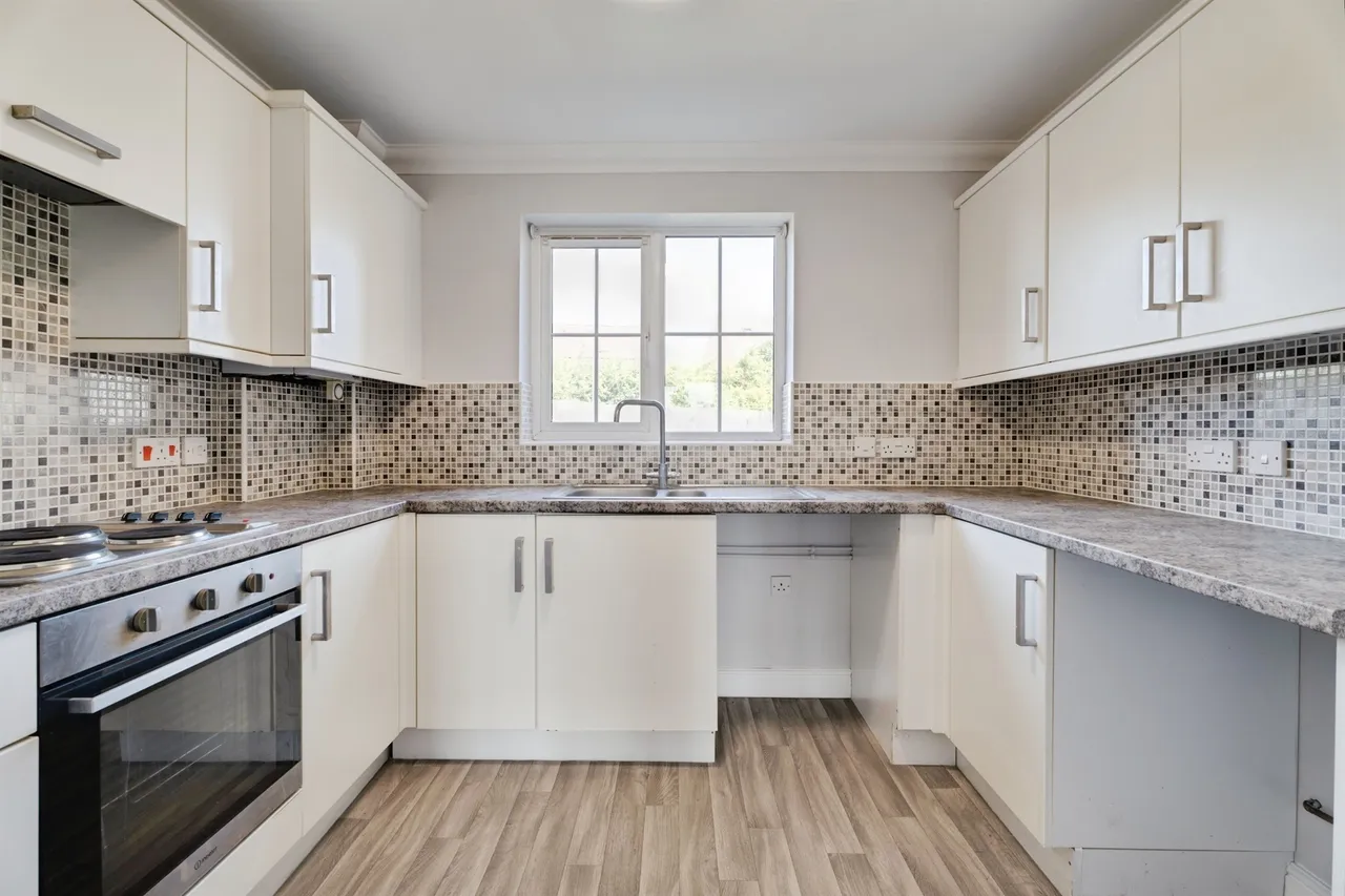 Byron Close, Stowmarket, photo 3