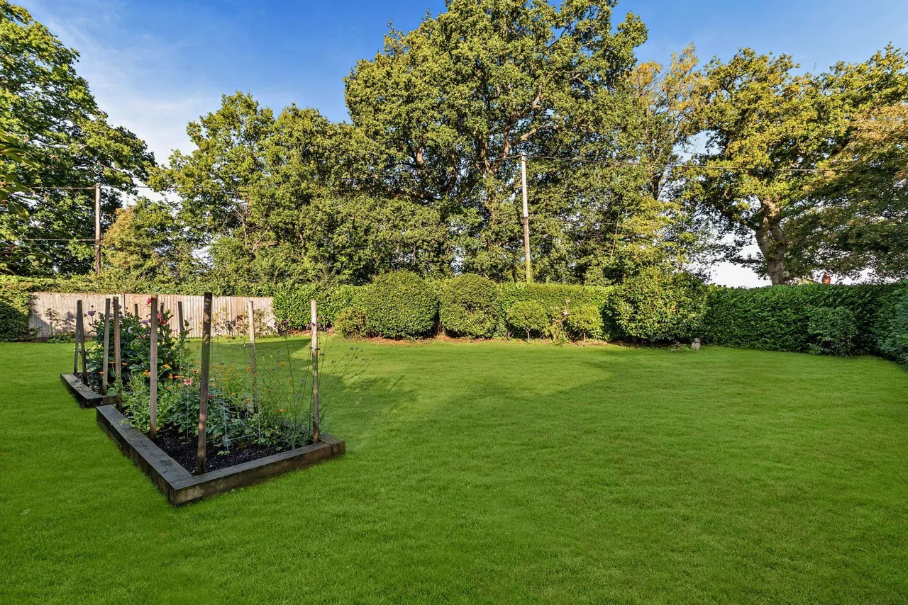 Chapel Row, Berkshire, RG7 6PB, photo 9