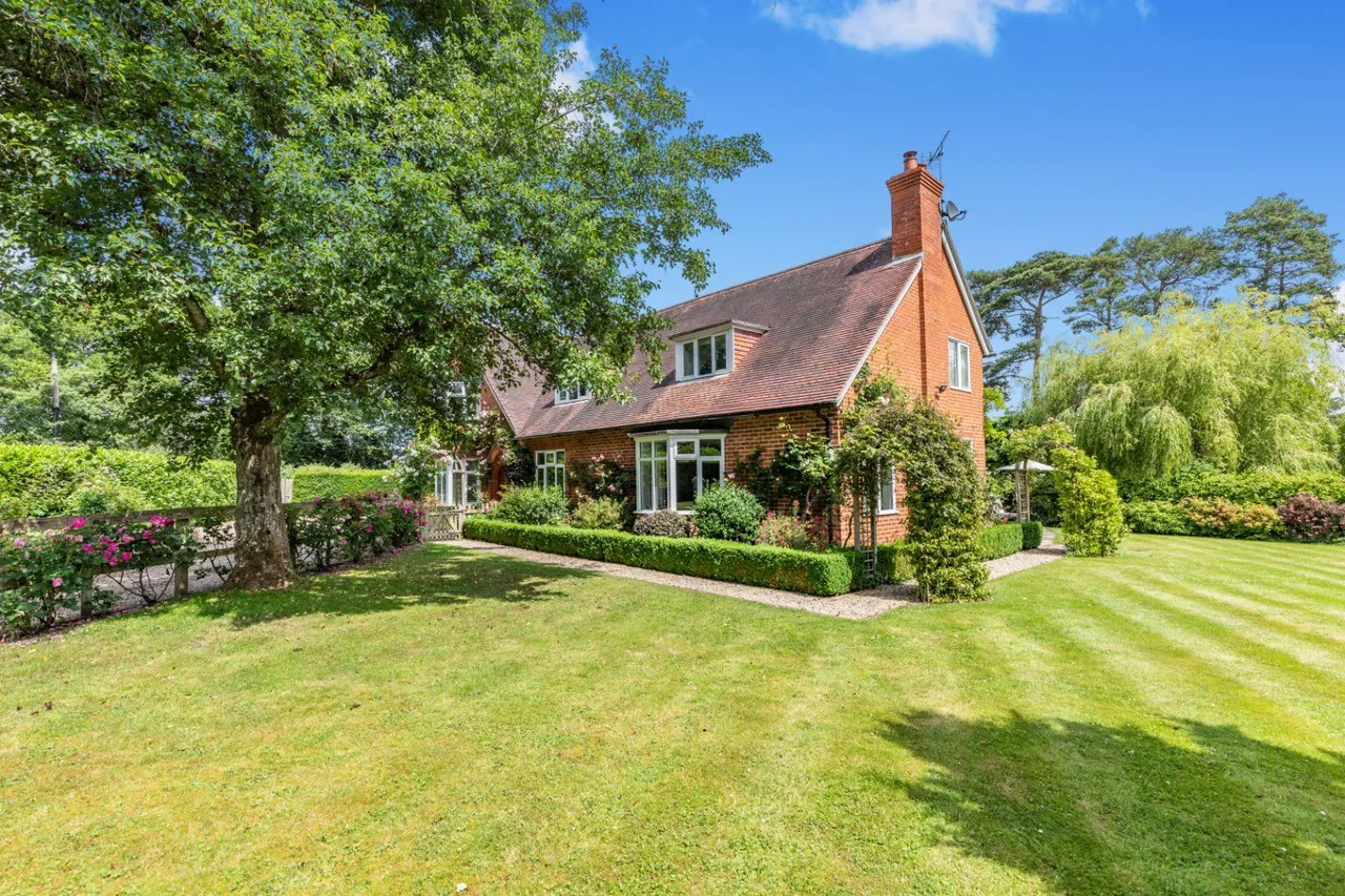 Chapel Row, Berkshire, RG7 6PB, photo 6