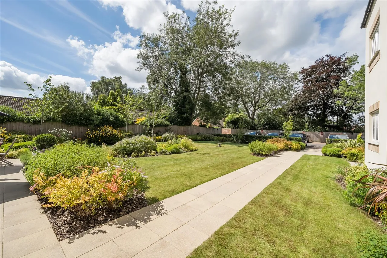 Station Road, Knowle, B93, photo 8