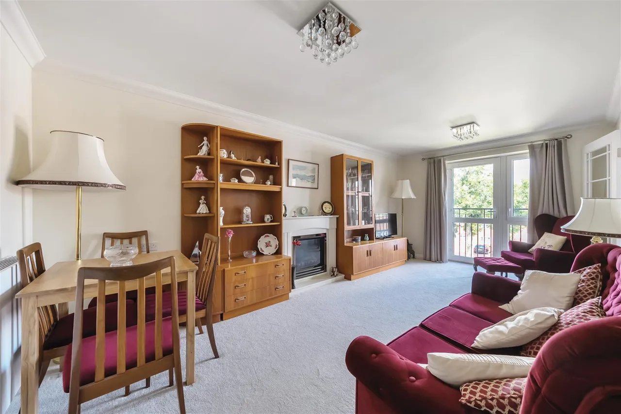 Station Road, Knowle, B93, photo 4