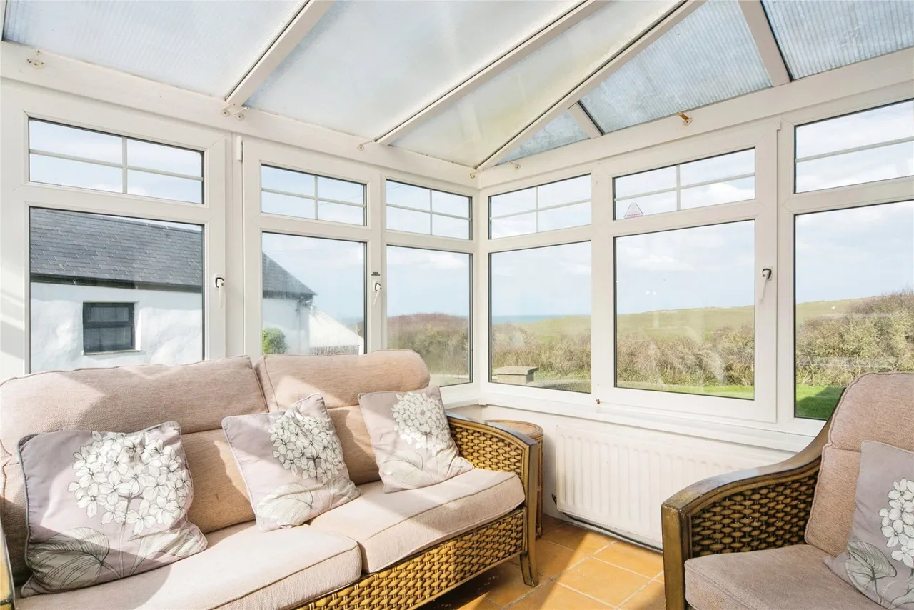 Llangwnadl, Llyn Peninsula, LL53, photo 8