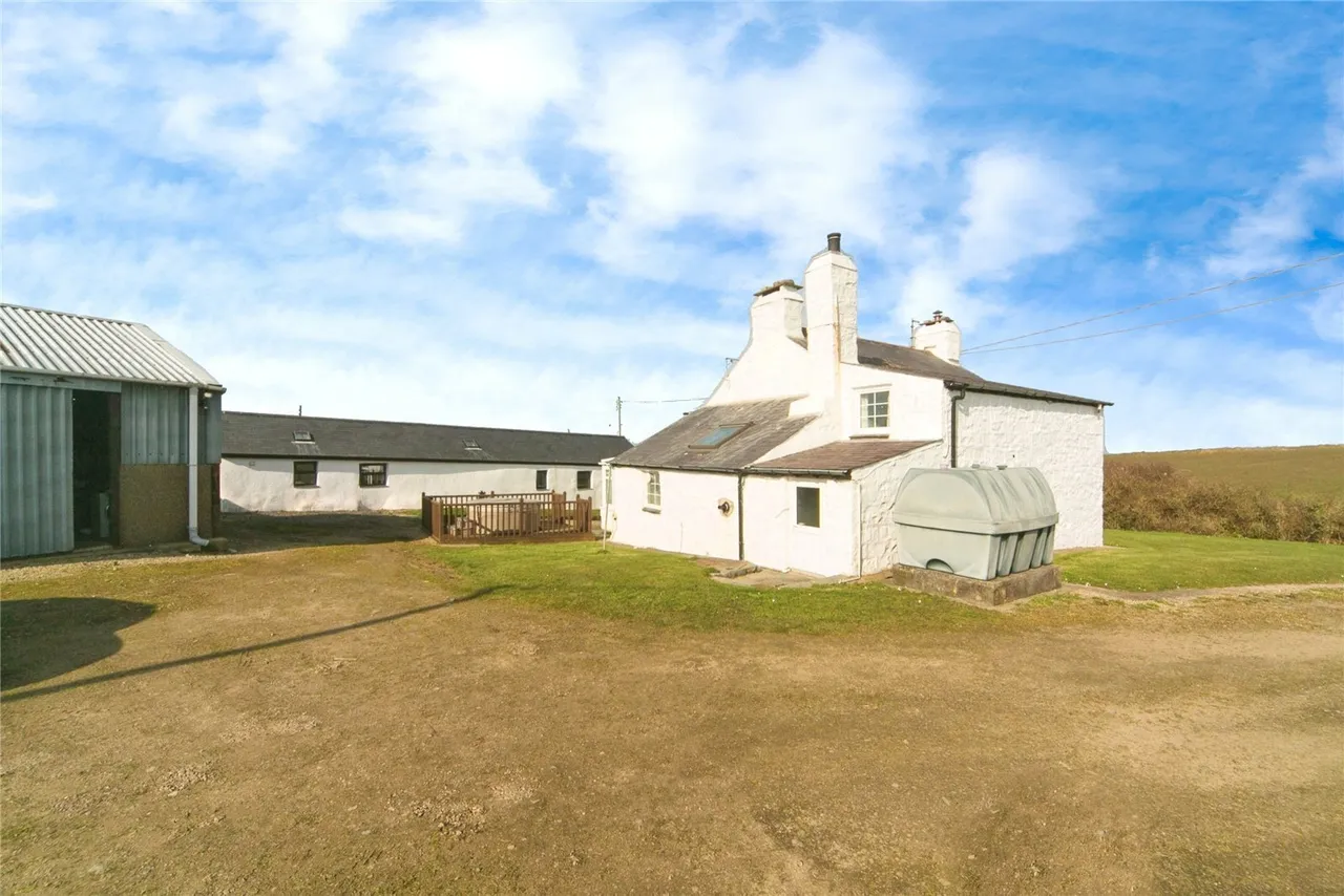 Llangwnadl, Llyn Peninsula, LL53, photo 25