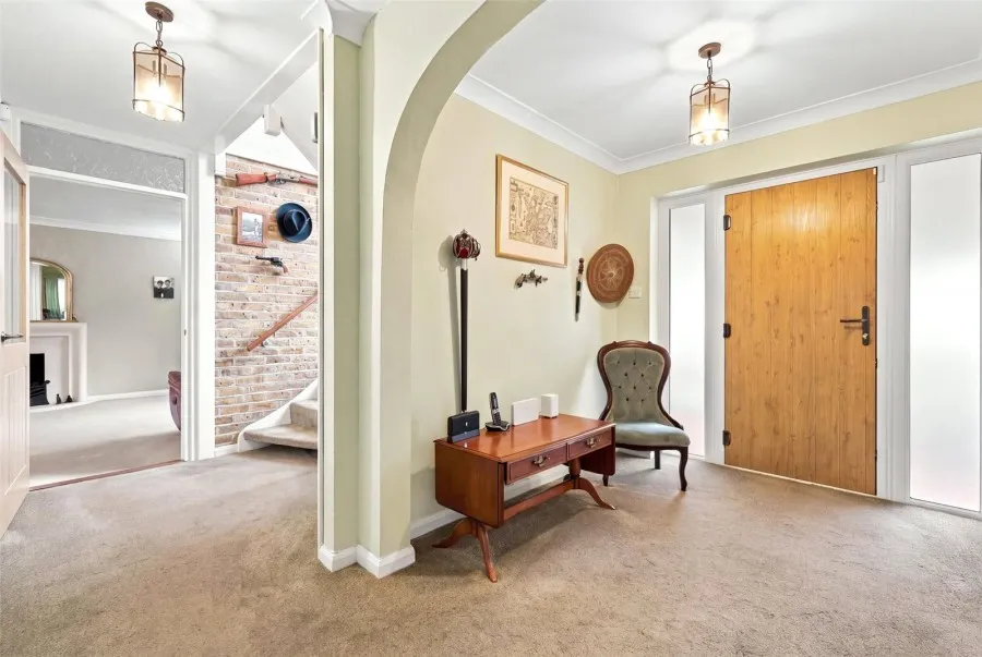 with 4 bedrooms in Little Hadham, Ware, SG11, photo 15