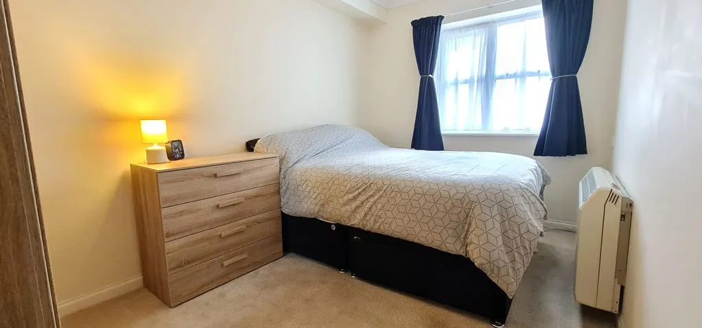 318 - 320 Rayleigh Road, Eastwood, Essex, SS9 5PZ, photo 6