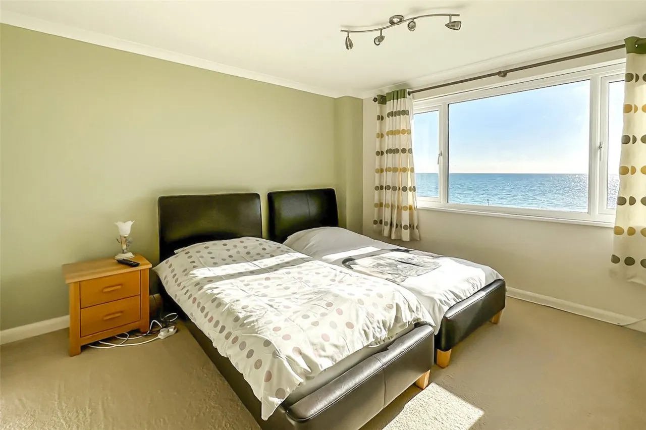 Rustington, Littlehampton, BN16, photo 12