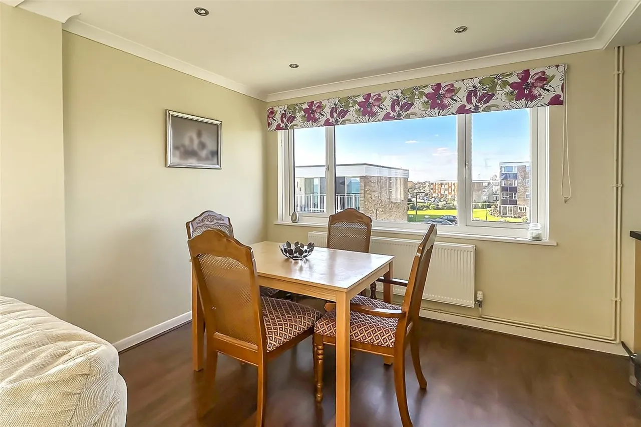 Rustington, Littlehampton, BN16, photo 9