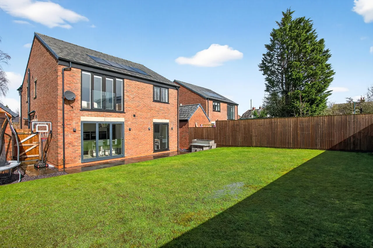 Inglemere Court, Barton, PR3, photo 20