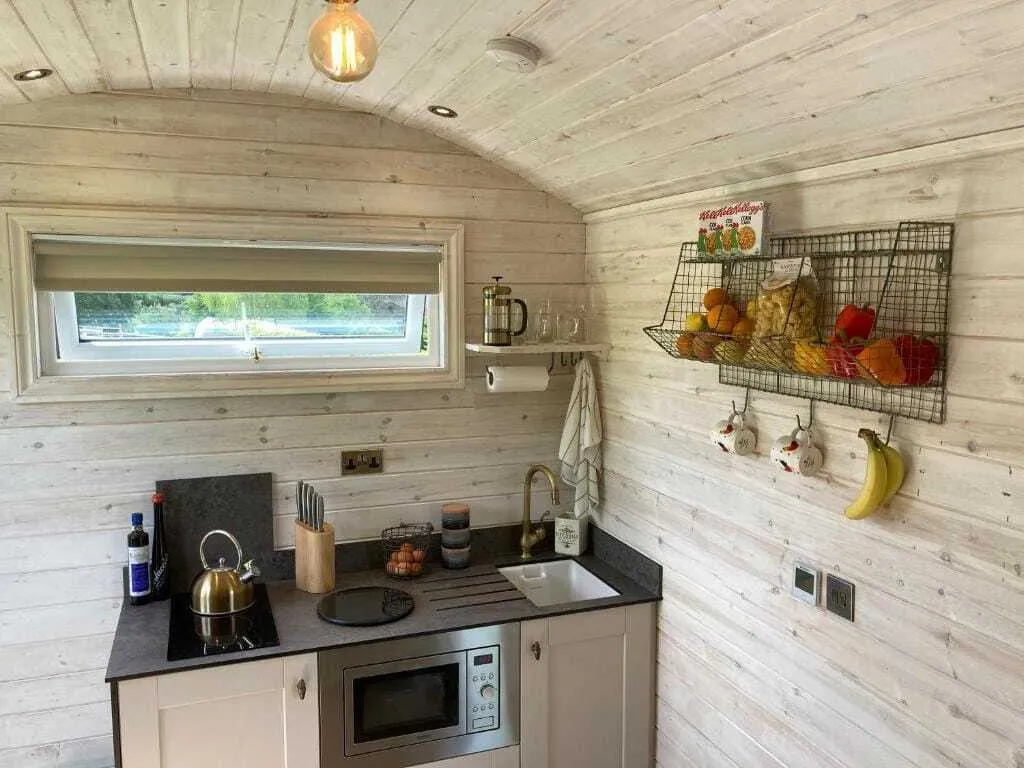acres, glamping, BA13, photo 37