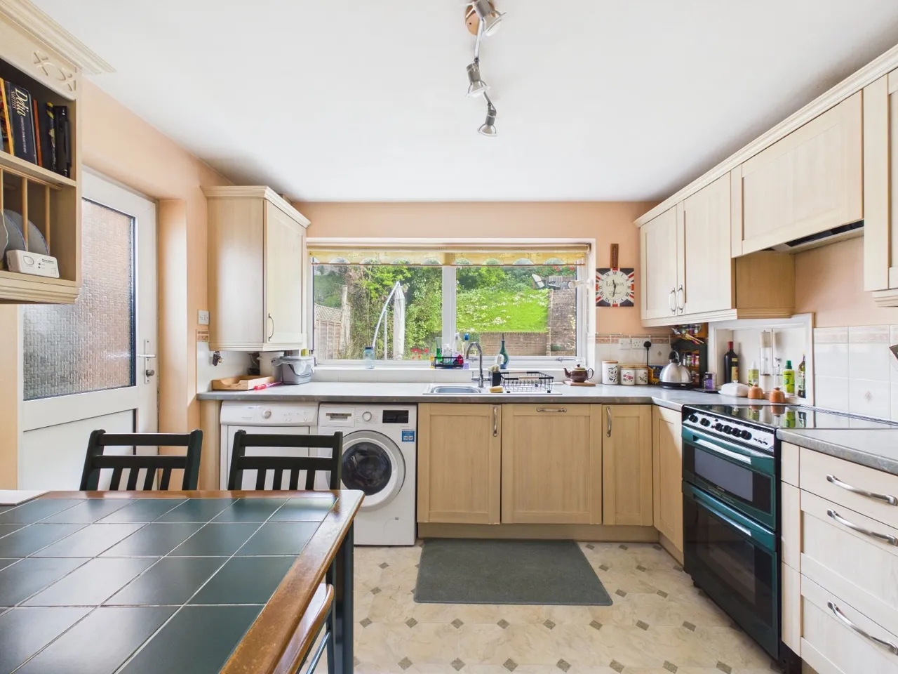 Chesham, Buckinghamshire, photo 12